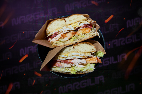 Фирменные сэндвичи и кесадилья